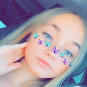 Meet your Posher, Olivia